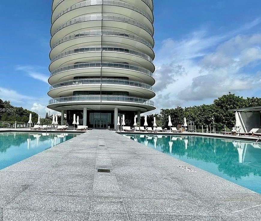 8701 Collins Ave, Miami Beach, Florida 33154, ,8701 Collins Ave,7001
